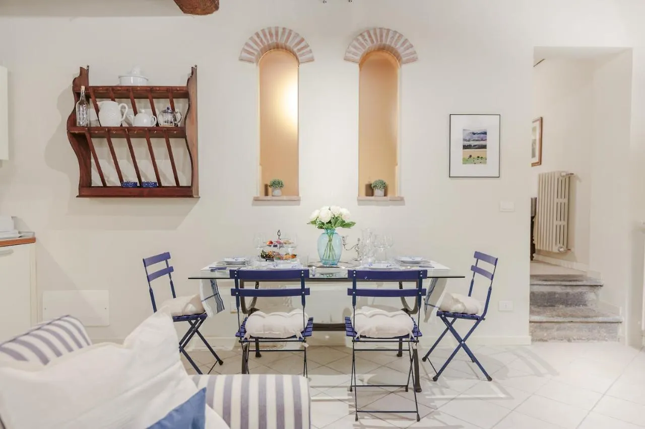 1400'S Apartment, Stylish Smart Ground Floor Apartment Inside Lucca
